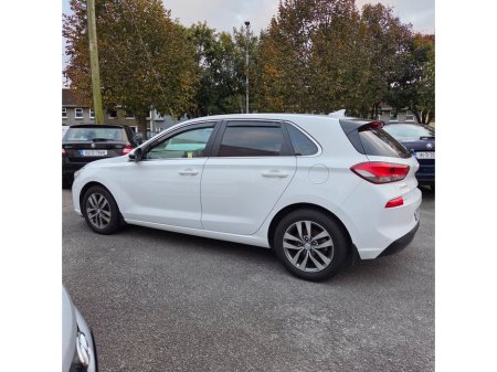 2019 Hyundai i30 1.0 T-GDI Deluxe Plus €16,950