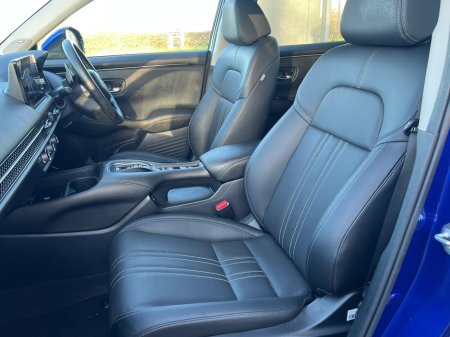 2025 Honda ZR-V ZR-V e:HEV Hybrid ADVANCE €46,950 thumbnail