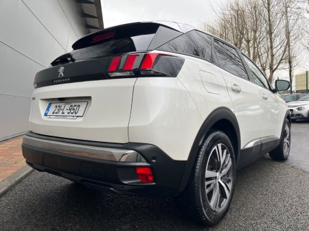 2023 Peugeot 3008 1.5 BlueHDi 130bhp Auto Allure €33,900