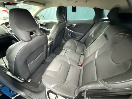 2019 Volvo V40 MOMENTUM - D4 2.0L DIESEL - AUTO - 12M WARRANTY - CAR: 1616 thumbnail