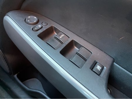 2014 Mazda Mazda2 DE3FS 5DR €7,900 thumbnail