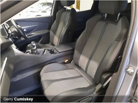 2023 Peugeot 3008 Allure | 1.2 | 130bhp €27,850