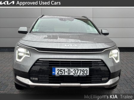 2025 Kia Niro HEV SEM €36,895 thumbnail