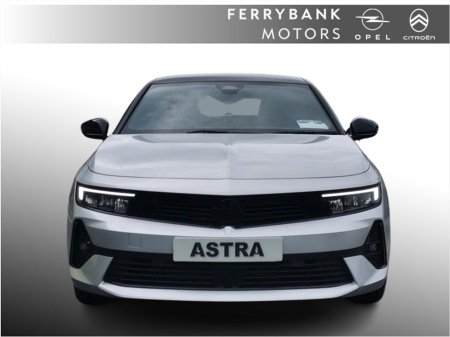 2026 Opel Astra poa €42,900
