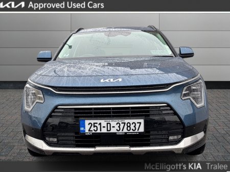 2025 Kia Niro HEV SEM €36,895 thumbnail