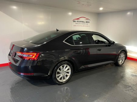 2018 Skoda Superb STYLE 2.0 TDI 150BHP 4DR €18,950 thumbnail