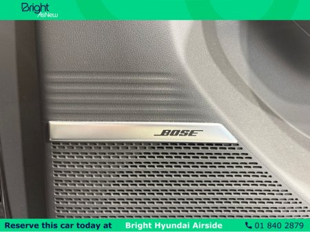 2025 Hyundai Santa Fe PHEV PREMIUM €64,950 thumbnail