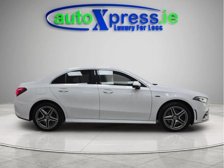 2021 Mercedes-Benz A Class A 250 E AMG LINE EXECUTIVE, Plugin Hybrid, Reversing camera €26,895 thumbnail