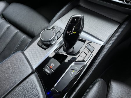 2018 BMW 5 Series 530e M-SPORT PETROL PLUG IN HYBRID 2.0 //HIGH SPEC//REVERSE CAMERA//HEAD UP DISPLAY//LASERLIGHTS// €23,950 thumbnail