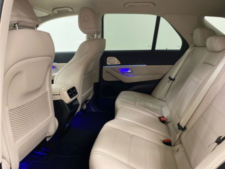 2026 Mercedes-Benz GLE Class GLE 400 e 4Matic SUV AMG Line | Memory Seat Package, 360 Degree Camera €121,124