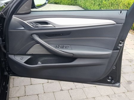 2020 BMW 5 Series 530d M Sport €43,995 thumbnail