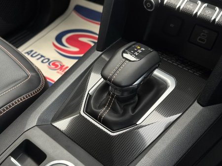 2025 Volkswagen Amarok 3.0 TDI V6 PanAmericana Pickup Double Cab 4dr Diesel Auto 4Motion Euro 6 (s/s) (240 ps) ONLY 100 MILES! + HARMAN KARDON SOUND SYSTEM + 360 CAM €77,900 thumbnail