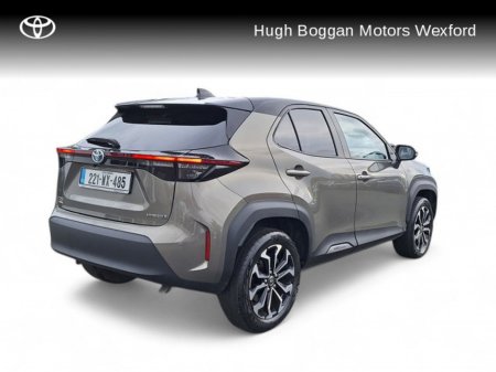 2023 Toyota Yaris Cross LUNA SPORT HYBRID €28,995