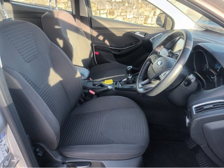 2016 Ford Focus TITANIUM 1.5 TD 95PS 6SPEED 4DR €12,950 thumbnail