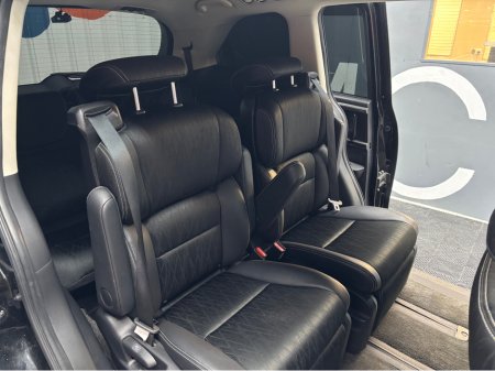 2017 Honda Odyssey €20950! 2017 Honda Odyssey 7 Seater Automatic  - Electric Sliding Doors €20,950 thumbnail