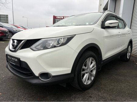 2017 Nissan Qashqai 1.5 Diesel SV €12,895