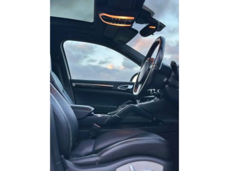 2012 Porsche Cayenne 3.0 V6 5DR 2ST €21,995 thumbnail