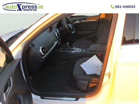 2017 Audi A3 1.4TFSI SPORT €17,995