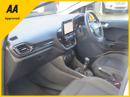 2019 Ford Fiesta TITANIUM 1.1 PETROL HIGH SPEC WITH REAR CAMERA AND PARKING SENSORS FULLY SERVICED AND NCT TESTED €14,950