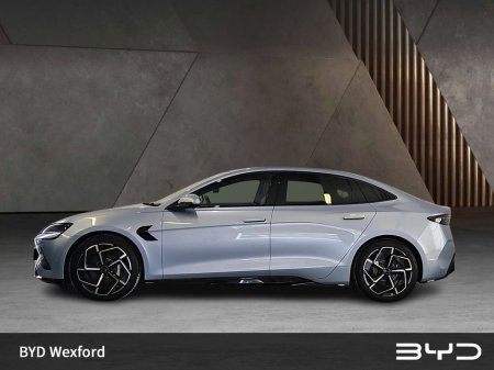 2025 BYD Seal 82.5kWh Excellence AWD €47,975