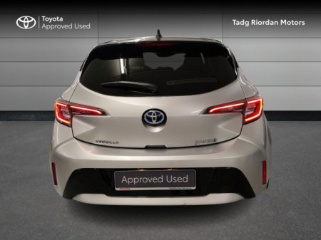 2021 Toyota Corolla HYBRID LUNA SPORT H/B €24,950