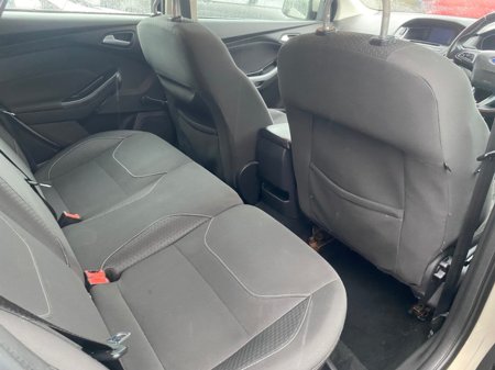 2015 Ford Focus ZETEC 1.6 TDCI 95PS 4DR €9,500 thumbnail