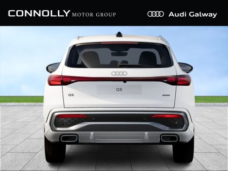 2026 Audi Q5 Q5 S-LINE E-HYBRID A/T €78,995 thumbnail