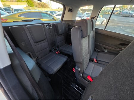 2018 Volkswagen Touran ( 182 )1.4 TSI AUTO 7 SEATER CARPLAY ANDROID AUTO LARGE TOUCH SCREEN - SPECIALISING IN IMPORTS OF GERMAN AUTOMATIC HI SPEC €17,950 thumbnail