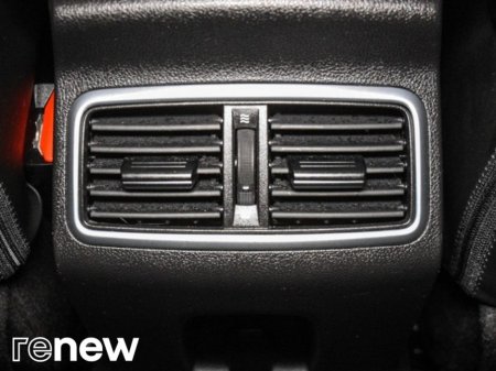 2021 Renault Megane 1.5 Blue dCi 115 Play GC €17,900 thumbnail