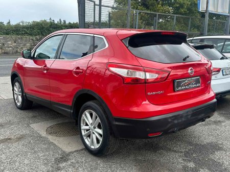 2015 Nissan Qashqai PREMIUM €7,950
