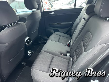 2016 Kia Sportage LX 5DR €12,250 thumbnail