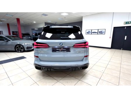 2025 BMW X5 XDRIVE50E M SPORT AUTO €99,250 thumbnail