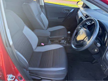 2016 Toyota Auris 1.2 TURBO SOL MODEL ONE OWNER 30K MILES €14,990 thumbnail