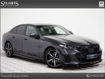 2025 BMW 5 Series *COMFORT PLUS PACK AND 20” 938 STAR ALLOYS* SOPHISTO GREY METALLIC, BLACK QUILTED LEATER INTERIOR, 20” 938m ALLOYS, COMFORT ACCESS, HEATED STEERING WH €68,945