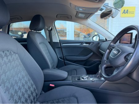 2014 Audi A3 1.4 TFSI SPORT S-TRONIC SALOON €15,450 thumbnail