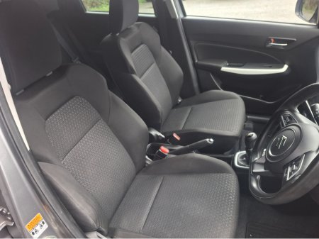 2023 Suzuki Swift 1.2 DUALJET HYBRID SZ-L 5DR €16,500 thumbnail