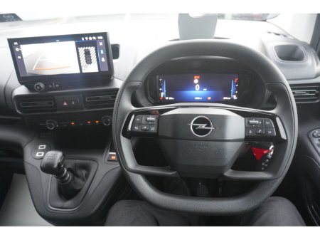 2024 Opel Combo SPORT L1H1-1.5 100PS D-6SP thumbnail