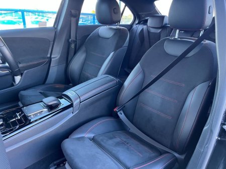 2020 Mercedes-Benz A Class A200d AMG-LINE PREMIUM PLUS // FULL SERVICE HISTORY // VIRTUAL COCKPIT // LEATHER/ALCANTARA AMG INTERIOR €29,900 thumbnail