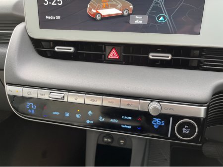 2023 Hyundai Ioniq 5 PREMIUM LE 58KW //FULL LEATHER SEATS//HEATED SEATS AND STEERING WHEEL//ADAPTIVE CRUISE CONTROL// €28,950 thumbnail