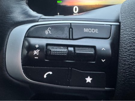 2024 Kia Sportage HEV ANNIVERSARY €38,995 thumbnail