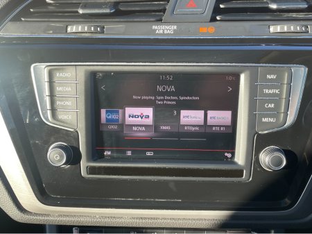 2016 Volkswagen Touran CL BLUEMOTION 2.0 TDI MANUAL 6SPEED FWD 150 5DR €13,950 thumbnail