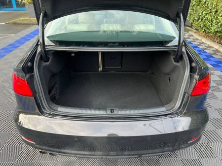 2016 Audi A3 S-LINE PACK 1.4 TFSI // NEW 19" S-LINE ALLOYS // LEATHER POWERED HEATED SEATS // REVERSE CAMERA €17,900 thumbnail