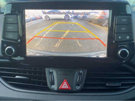 2018 Hyundai i30 I 30 FASTBACK 5DR €13,950 thumbnail