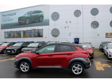 2022 Hyundai Kona 1.0 T-GDI Executive Plus Two Tone Roof €22,950