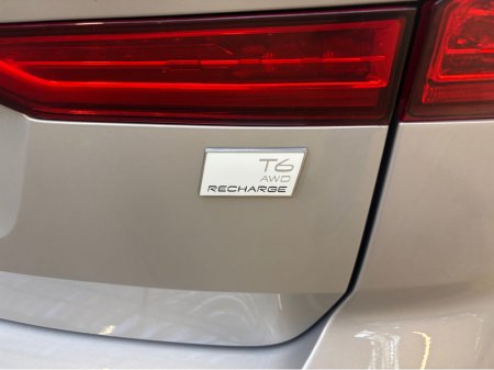 2023 Volvo XC60 T6 PHEV PLUS DARK AWD 5DR AUTO €39,750 thumbnail