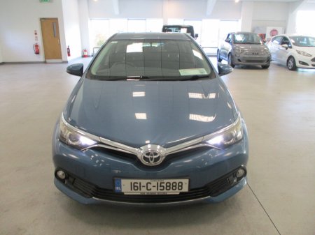 2016 Toyota Auris 1.4 D-4D (90) 5Dr Luna €15,950