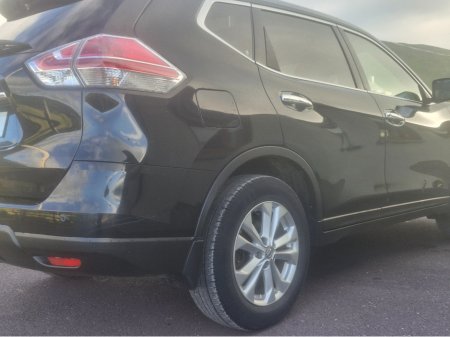 2017 Nissan X-Trail 1.6 DSL SV 7 SEAT E6 4 4DR €11,000