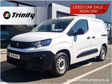 2023 Peugeot Partner DEPOSIT TAKEN* LOW LOW KMS * 1.5 BLUEHDI * TRINITY MOTORS *