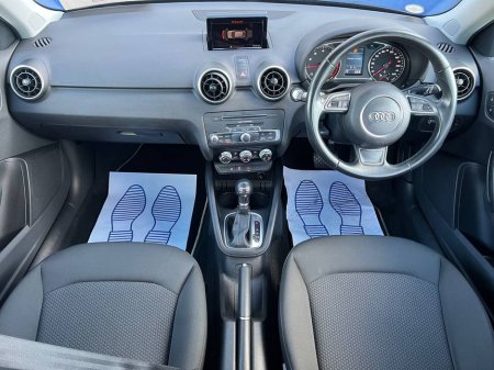 2018 Audi A1 SPORTBACK 1.0 TFSI AUTO // 15" ALLOYS // REVERSE CAMERA // AIR CONDITIONING €16,750 thumbnail