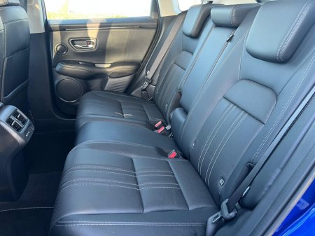 2025 Honda ZR-V ZR-V e:HEV Hybrid ADVANCE €46,950 thumbnail